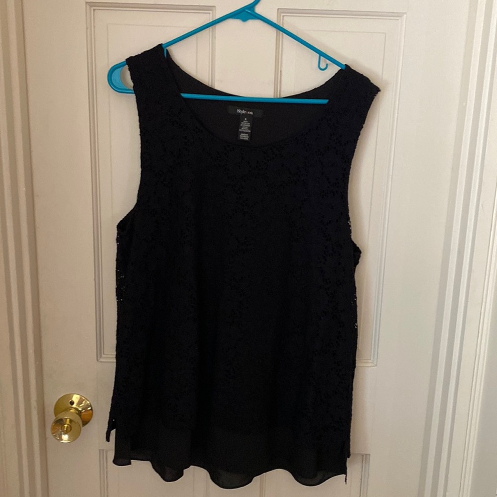 Style&Company black lace sleeveless blouse black lining under lace